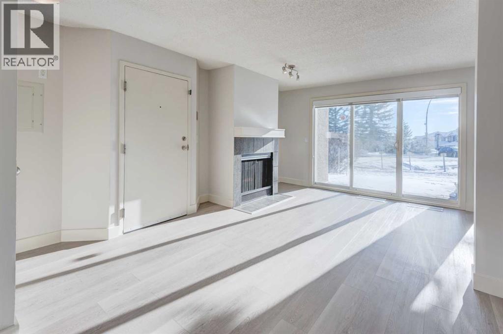 Apartment for Sale in 1, 101 Village Heights SW|Calgary, Alberta T3H2L2 5