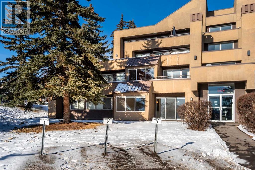 Apartment for Sale in 1, 101 Village Heights SW|Calgary, Alberta T3H2L2 2