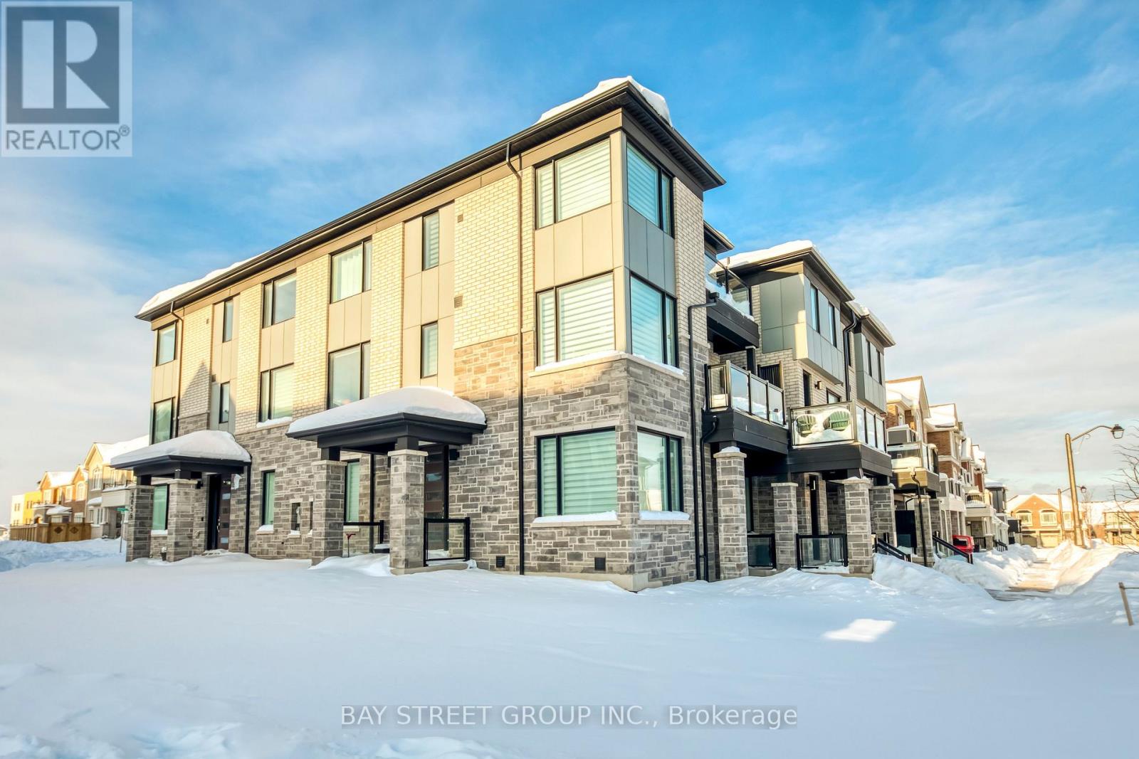 Row / Townhouse for Sale in 3049 MERRICK ROAD|Oakville (JM Joshua Meadows), Ontario L6H7G1