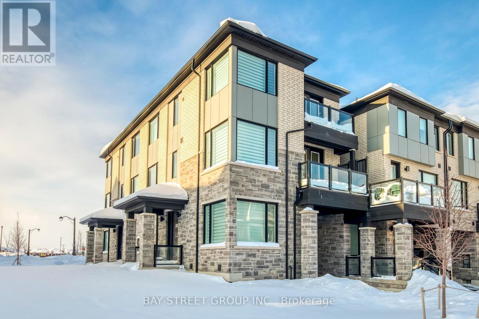 Row / Townhouse for Sale in 3049 MERRICK ROAD|Oakville (JM Joshua Meadows), Ontario L6H7G1 3