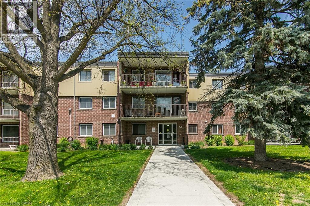 30 AVALON Place Unit# 203, Kitchener, Ontario N2M4N6