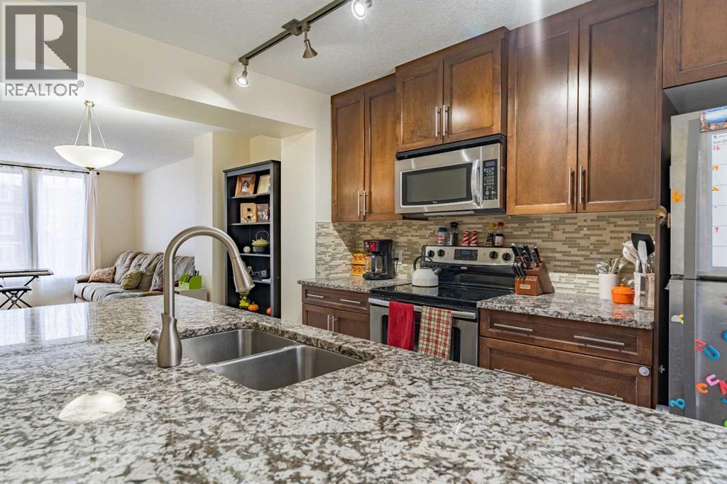 Row / Townhouse for Sale in 37 Auburn Bay Link SE|Calgary, Alberta T3M0Y5 4