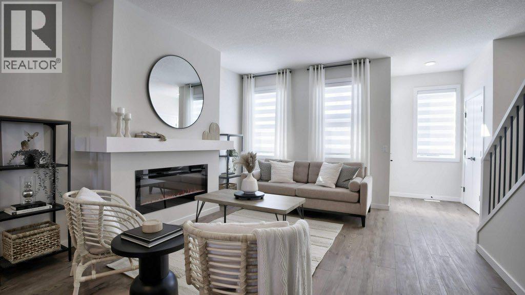 Row / Townhouse for Sale in 862 Wolf Willow Boulevard SE|Calgary, Alberta T2X5R5 4