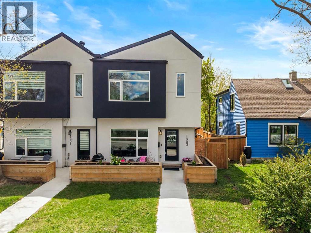 Row / Townhouse for Sale in 1303 18 Avenue NW|Calgary, Alberta T2M0W5