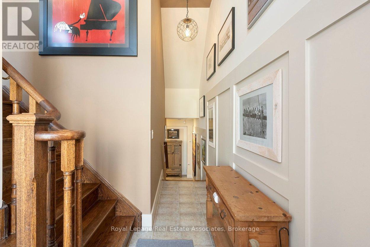 Row / Townhouse for Sale in 20 - 4135 SHIPP DRIVE NE|Mississauga (City Centre), Ontario L4Z0A7 3