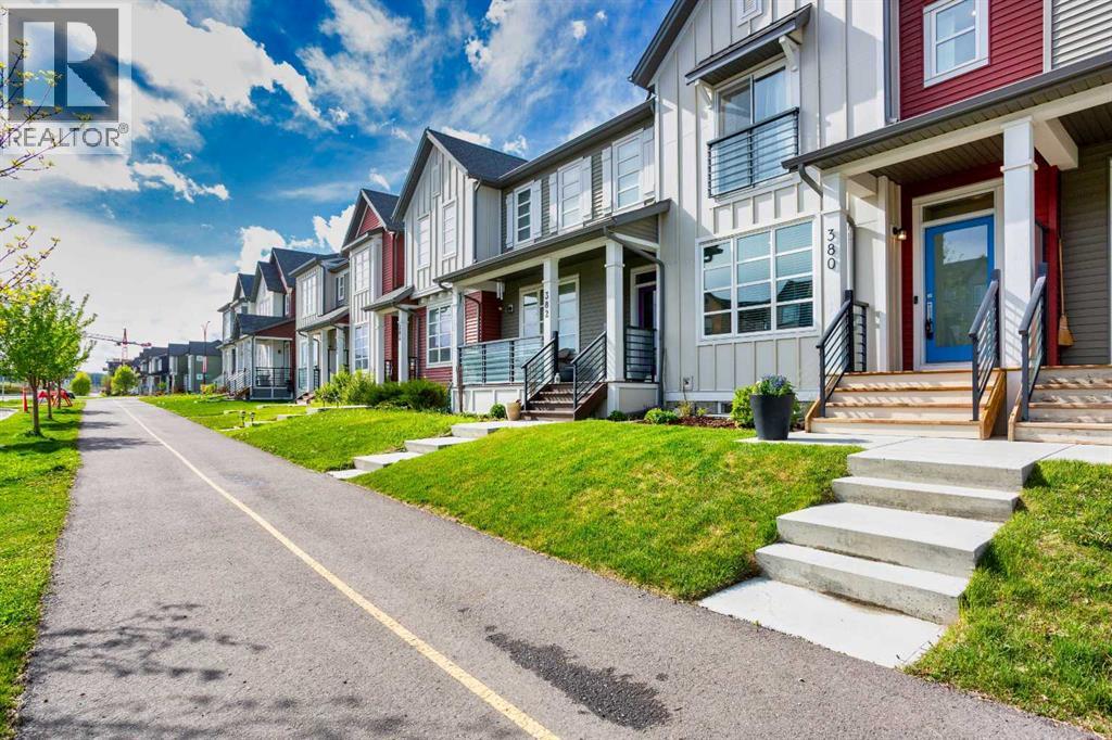 Row / Townhouse for Sale in 380 Belmont Avenue SW|Calgary, Alberta T2X4H8 2