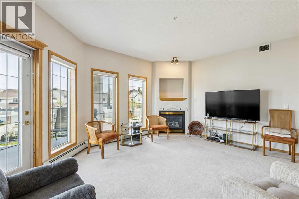 Apartment for Sale in 224, 223 Tuscany Springs Boulevard NW|Calgary, Alberta T3L2M2 3