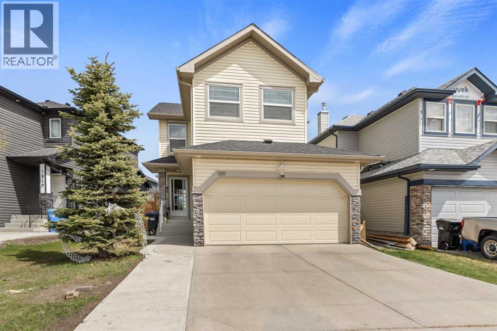 House for Sale in 100 Saddlecrest Boulevard NE|Calgary, Alberta T3J5E8