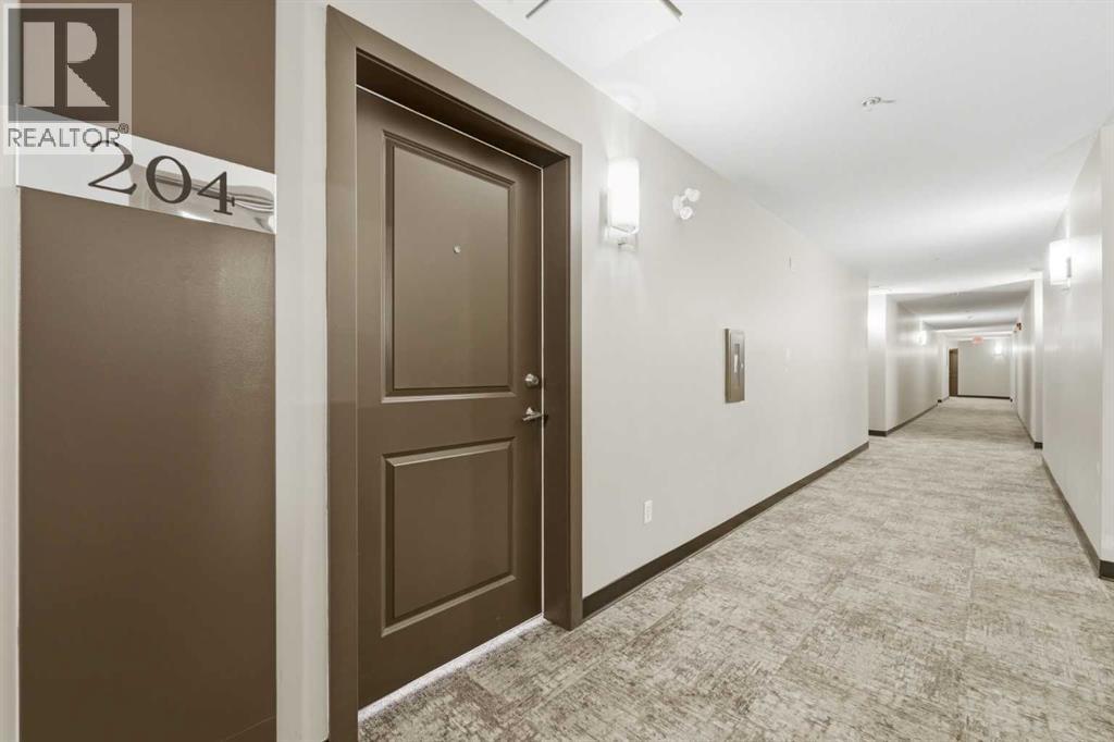 Apartment for Sale in 204, 23 Millrise Drive SW|Calgary, Alberta T2Y3V1 4