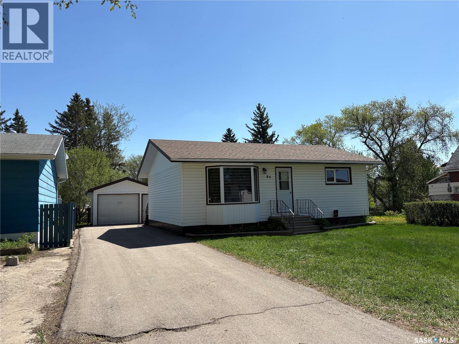 86 1st STREET SW