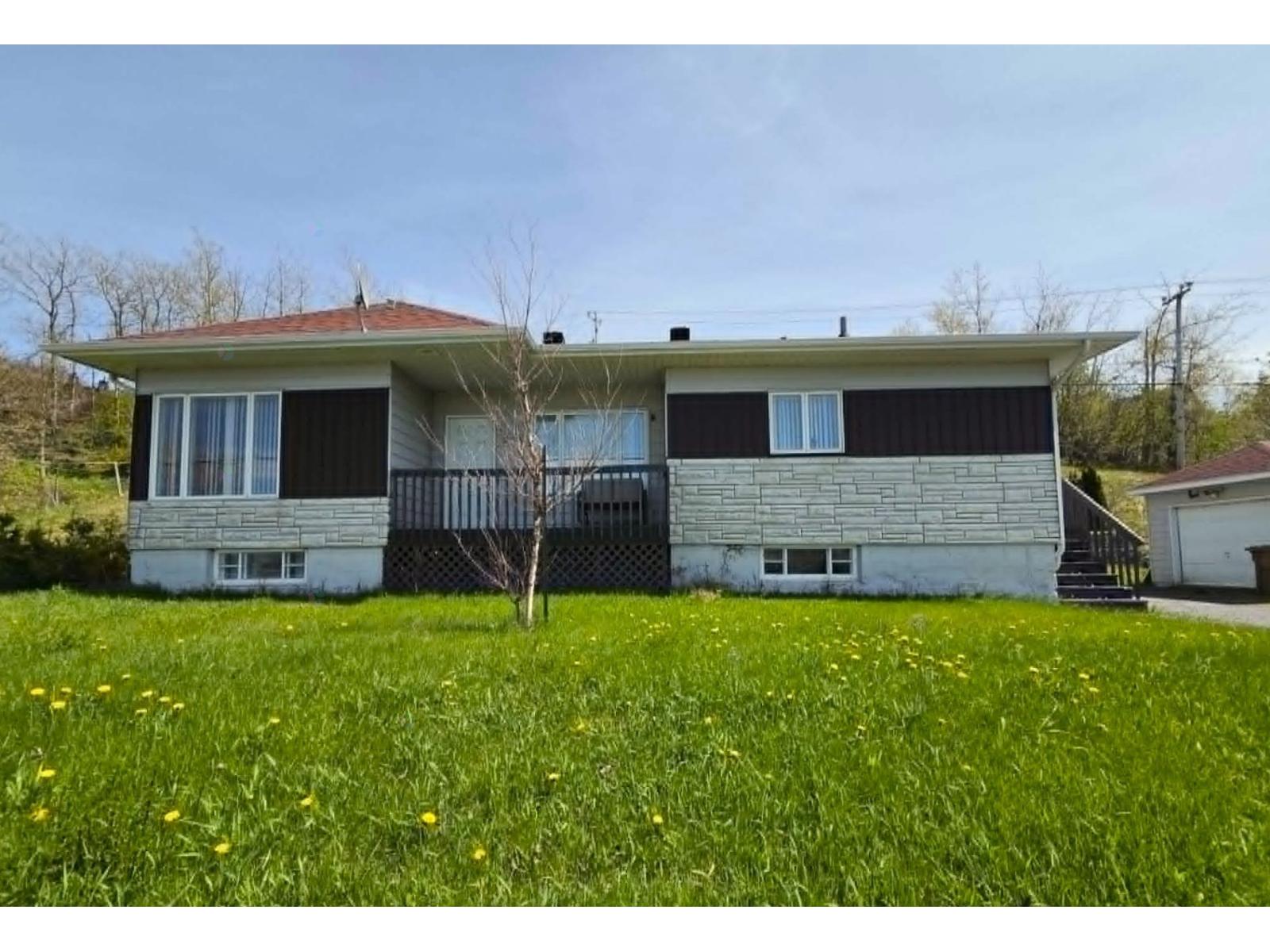285 Av. D'Amours, Matane, Quebec G4W2X8