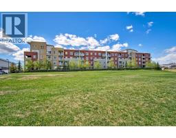 For sale: 2222, 604 East Lake Boulevard NE, Airdrie, Alberta