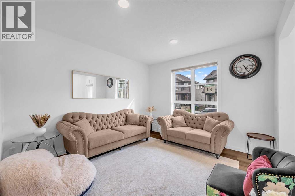 Duplex for Sale in 84 Savanna Place NE|Calgary, Alberta T3J0X5 4