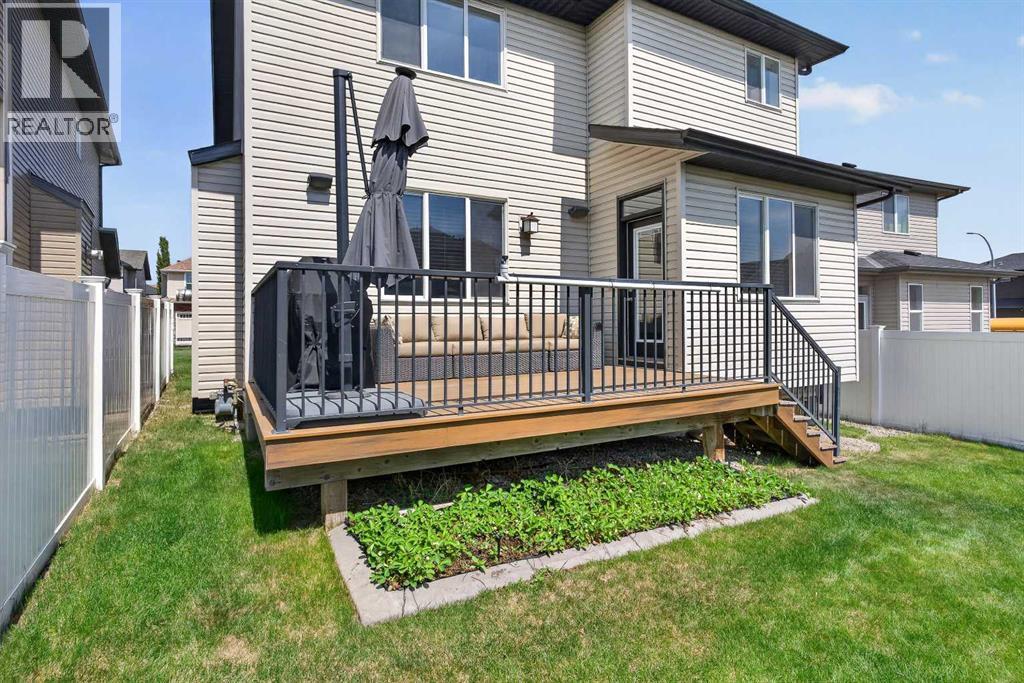 House for Sale in 159 Sherwood Crescent NW|Calgary, Alberta T3R0G3 4