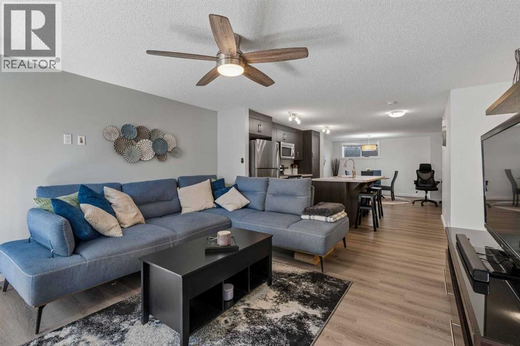 Row / Townhouse for Sale in 202 Auburn Bay Circle SE|Calgary, Alberta T3M1S7 3