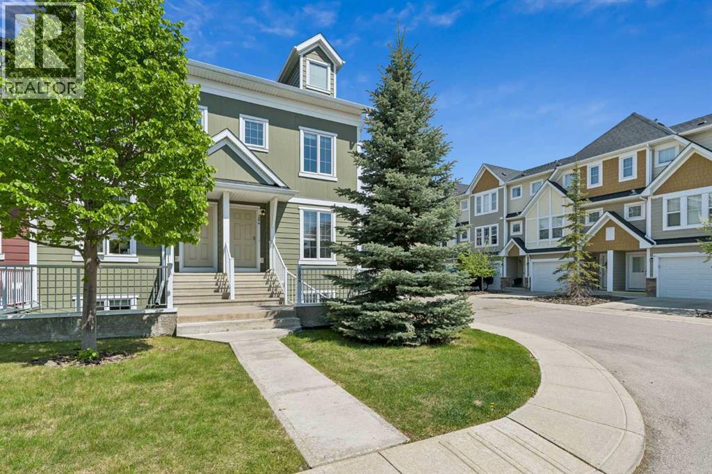 Row / Townhouse for Sale in 202 Auburn Bay Circle SE|Calgary, Alberta T3M1S7