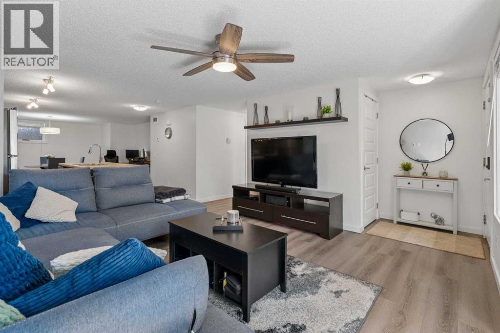 Row / Townhouse for Sale in 202 Auburn Bay Circle SE|Calgary, Alberta T3M1S7 5