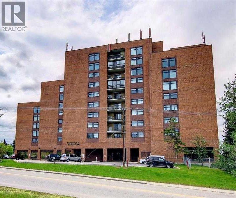 Apartment for Sale in 811, 8604 48 Avenue NW|Calgary, Alberta T3B5E6