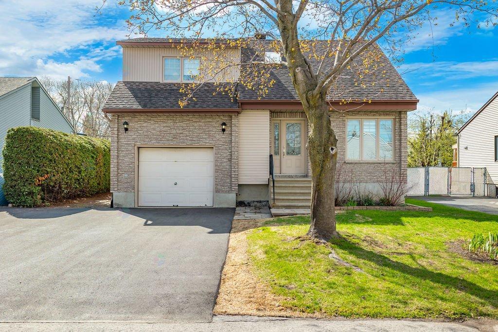 195 Rue Guérin, Saint-Eustache, Quebec J7P5K8