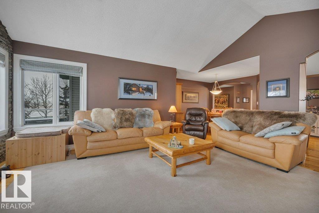 For sale: 49317 RGE RD 245, Rural Leduc County, Alberta T4X2P8 ...