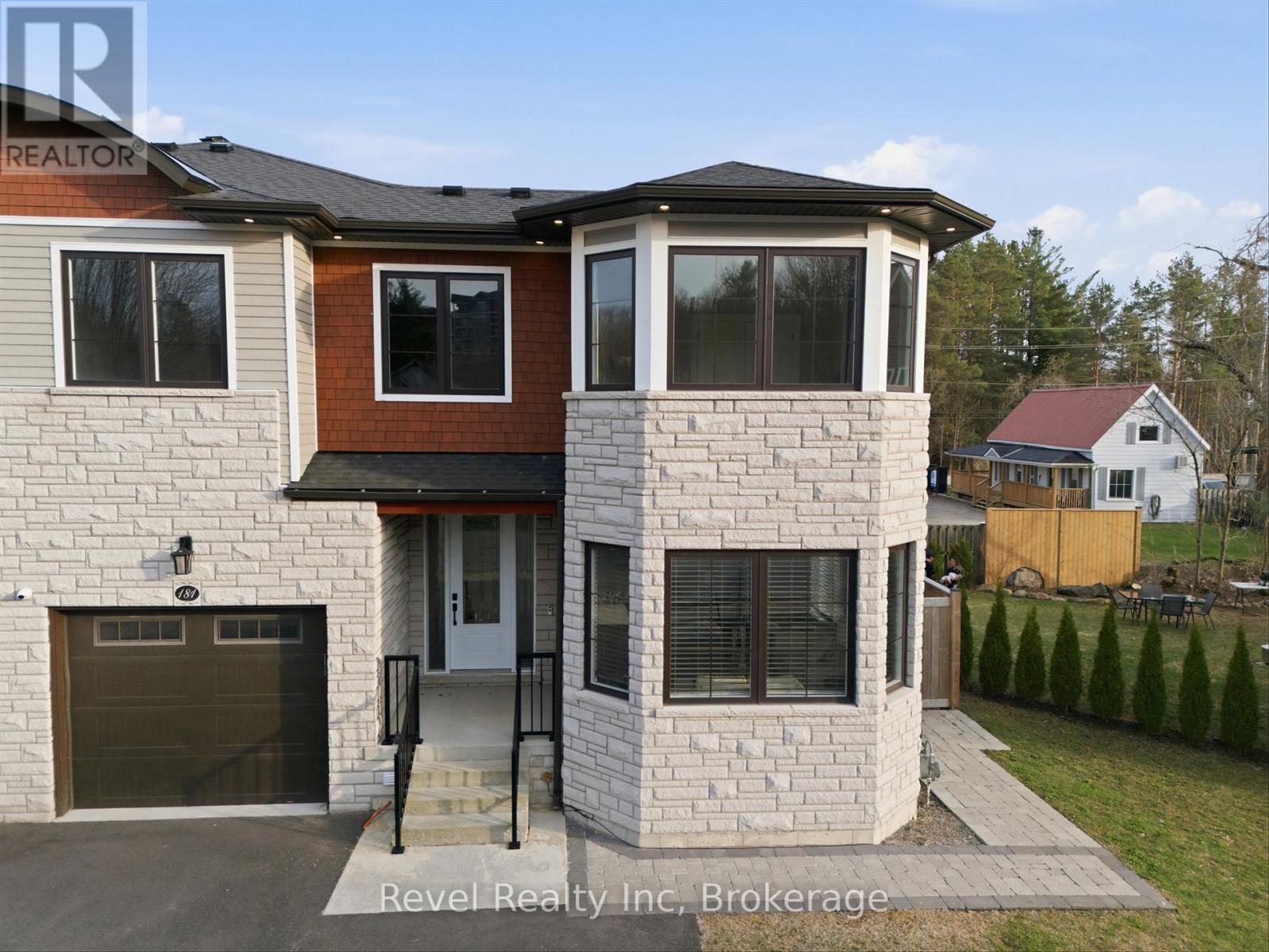 181 ANGLO STREET