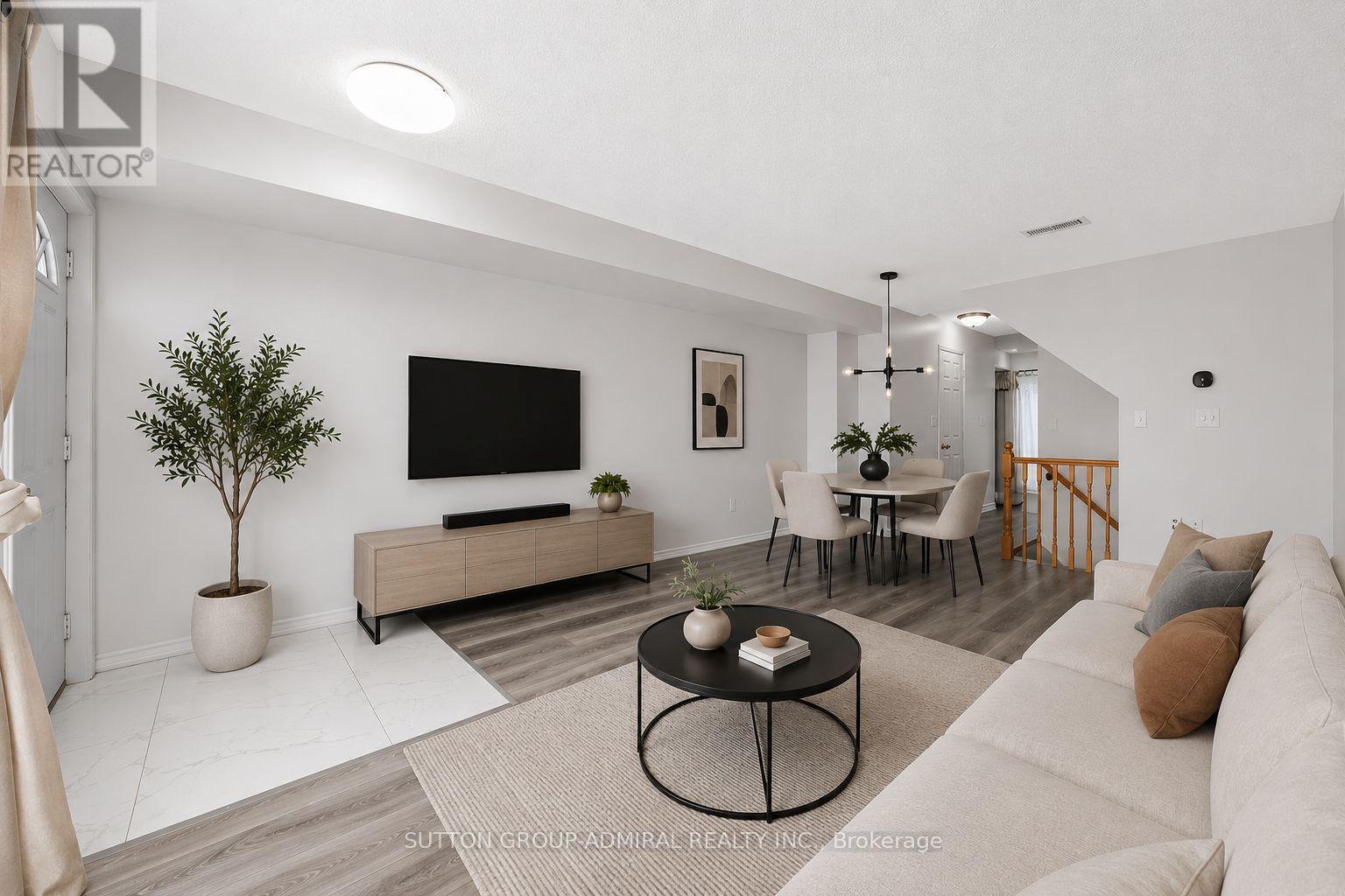 Row / Townhouse for Sale in 35 - 75 STRATHAVEN DRIVE|Mississauga (Hurontario), Ontario L5R3W1 5