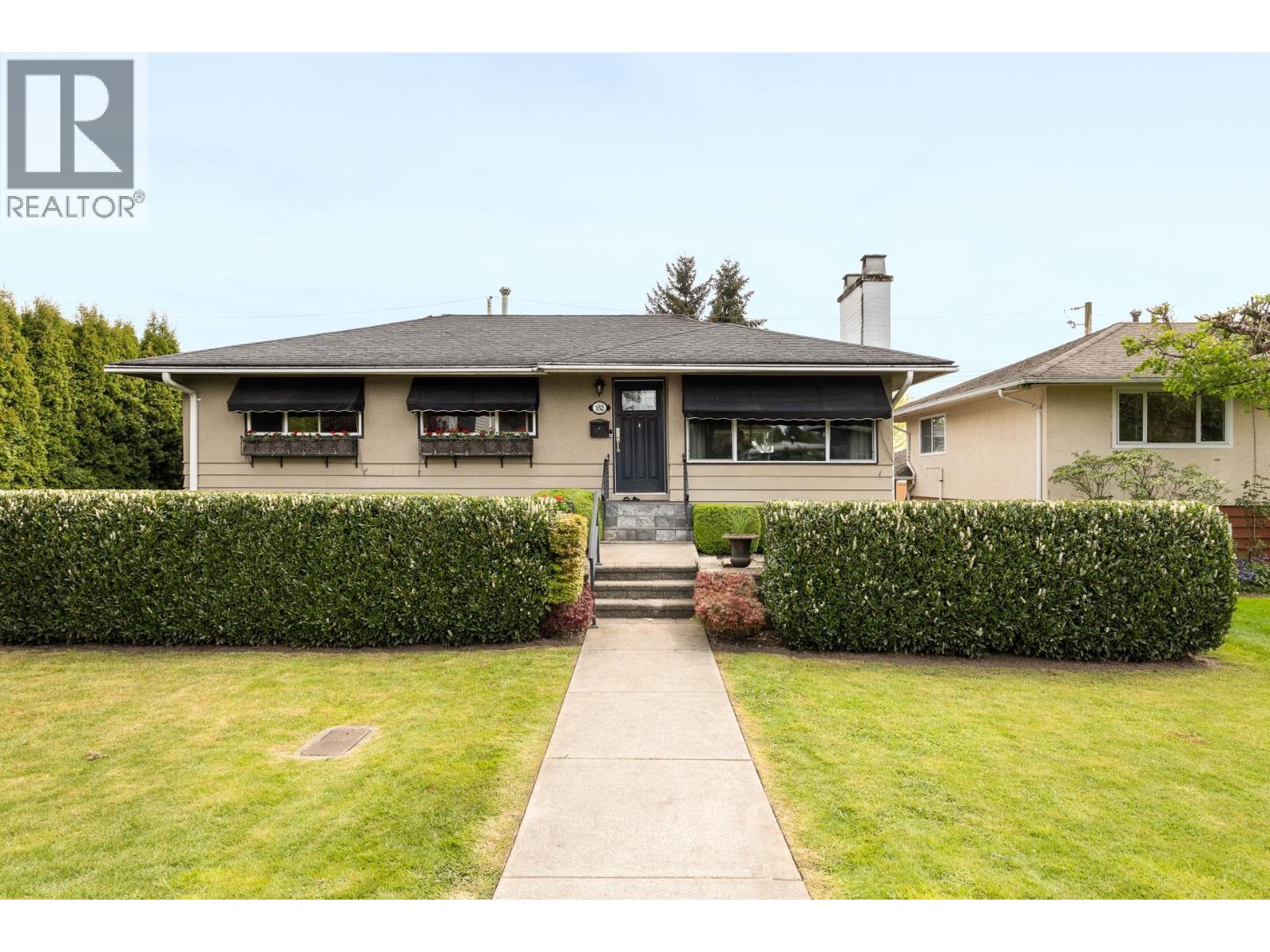 152 HARVEY STREET|New Westminster, British Columbia V3L4G2