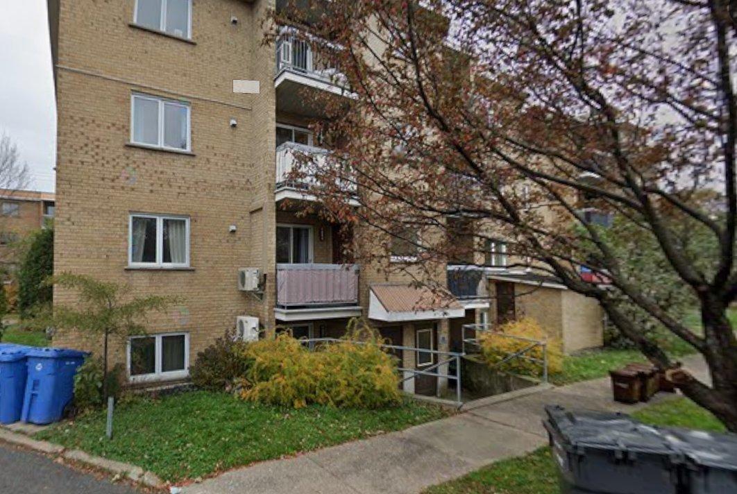 80 Rue de l'Église, #5, Longueuil (Le Vieux-Longueuil), Quebec J4G1H9