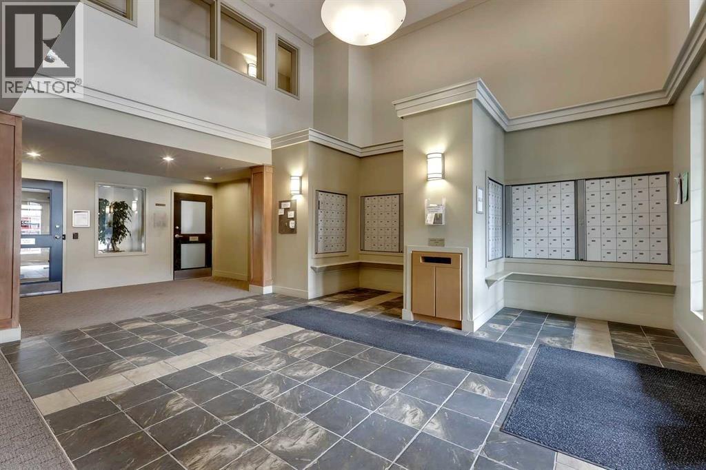 Apartment for Sale in 205, 35 Richard Court SW|Calgary, Alberta T3E7N9 2