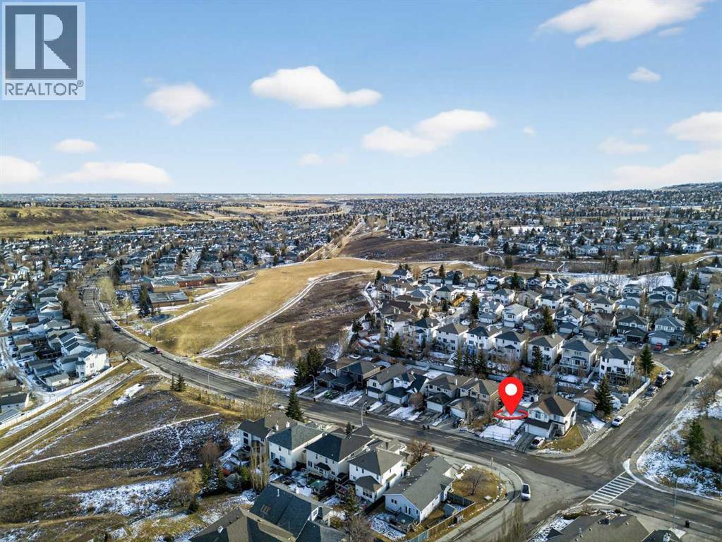Property for Sale in 10929 Hidden Valley Drive NW|Calgary, Alberta T3A5V7