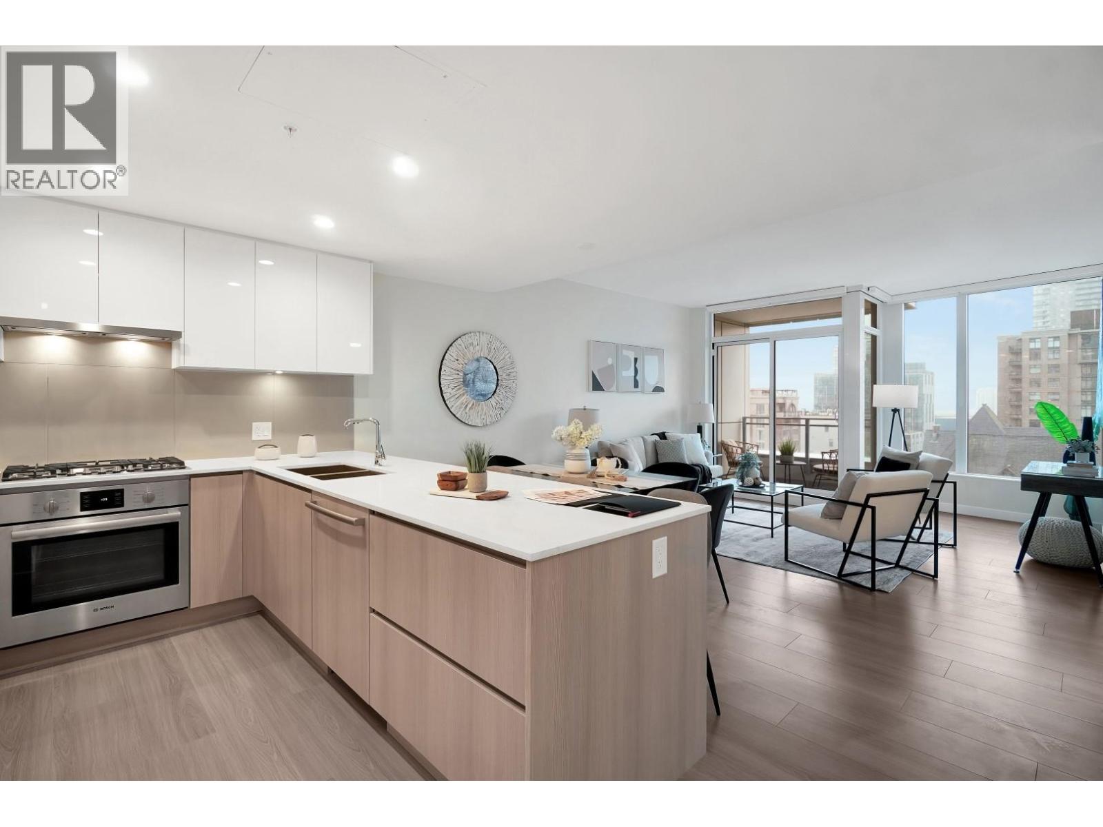 601 618 CARNARVON STREET|New Westminster, British Columbia V3M0N9