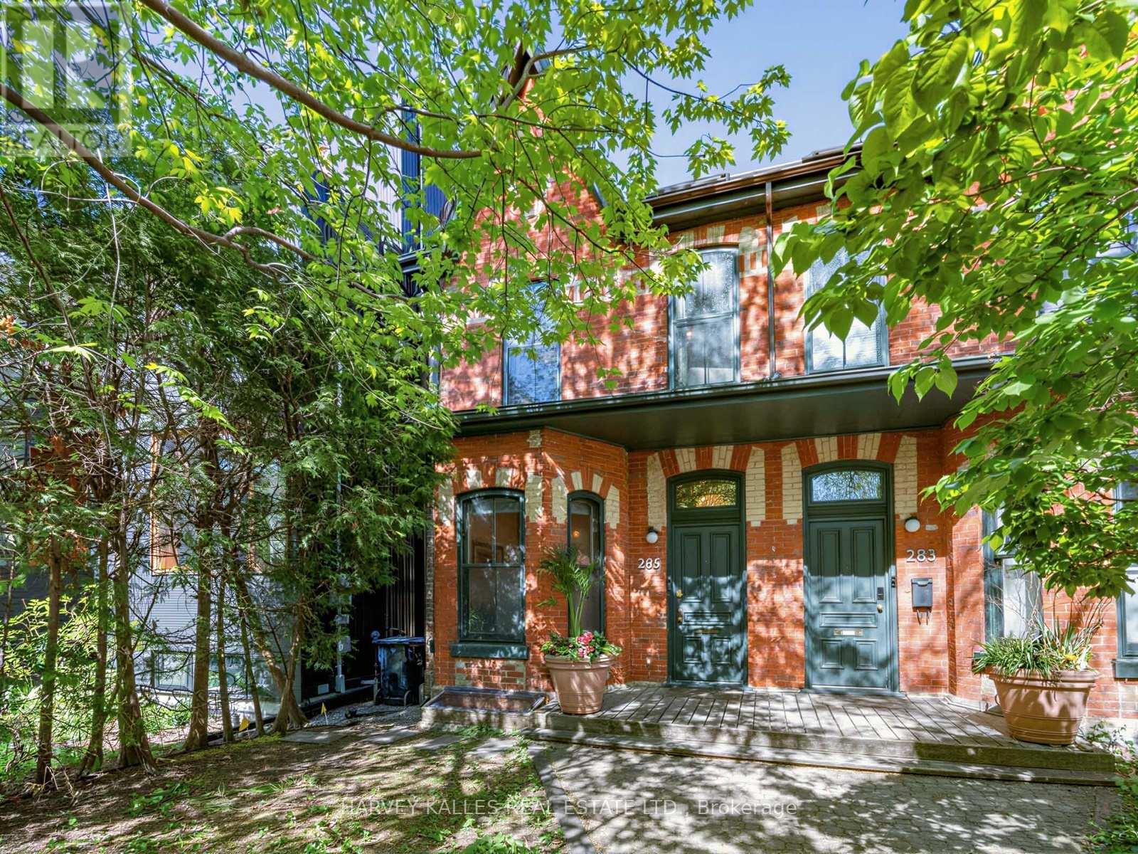 285 BRUNSWICK AVENUE