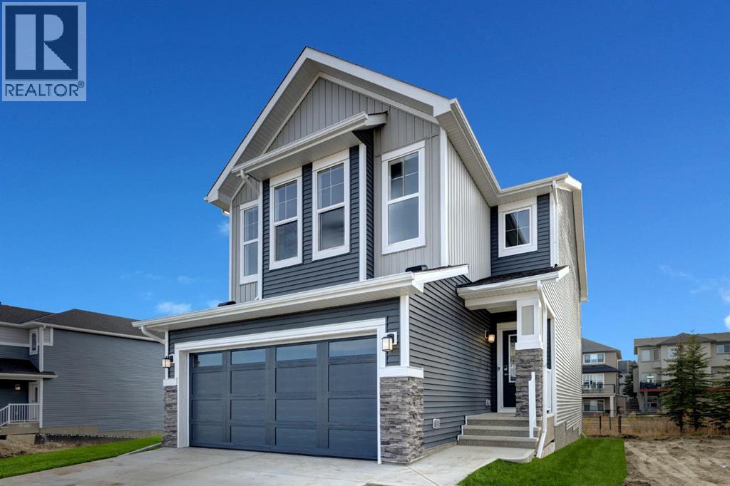 House for Sale in 243 Silver Spruce Grove SW|Calgary, Alberta T2X5M2