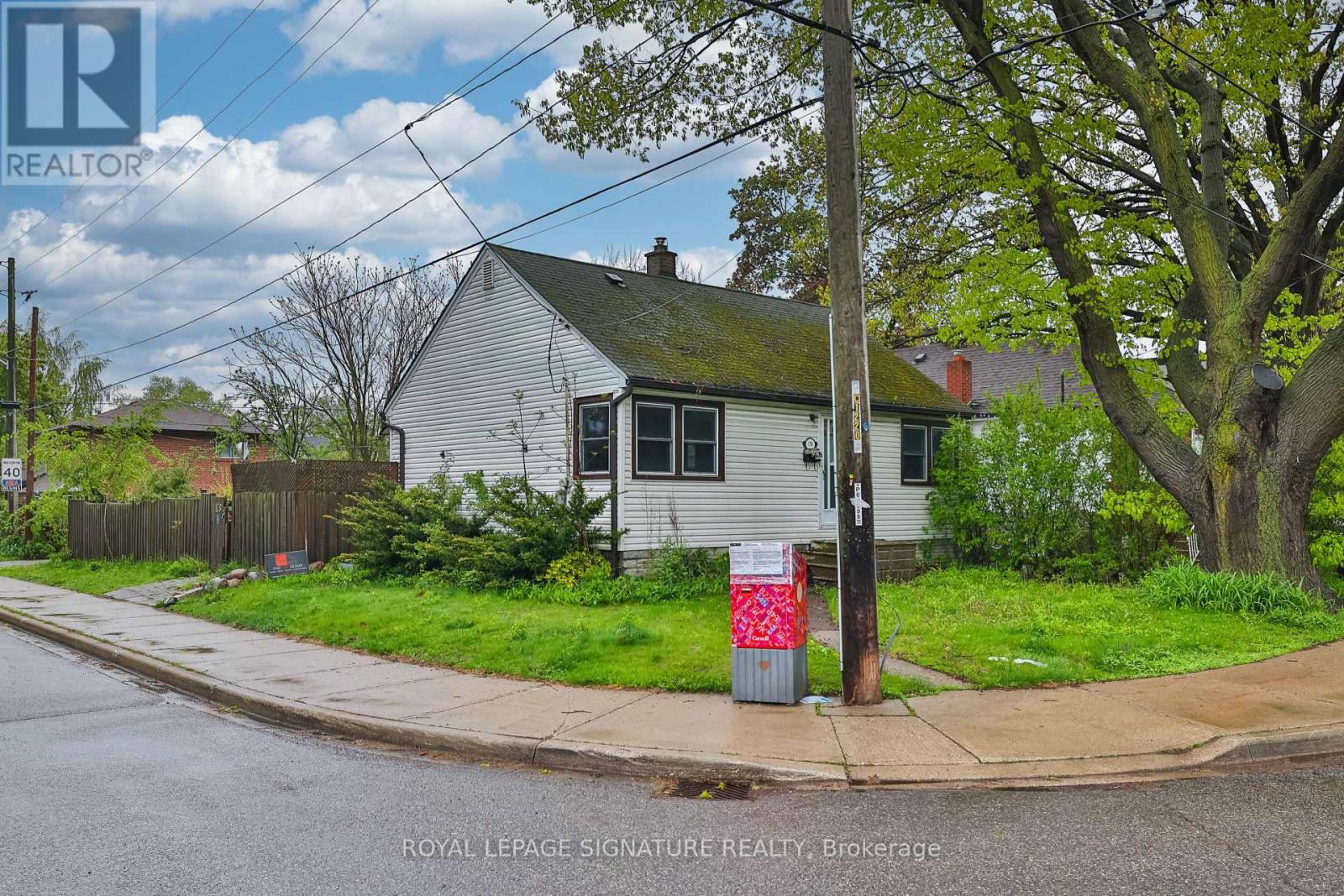 178 ANGELENE STREET