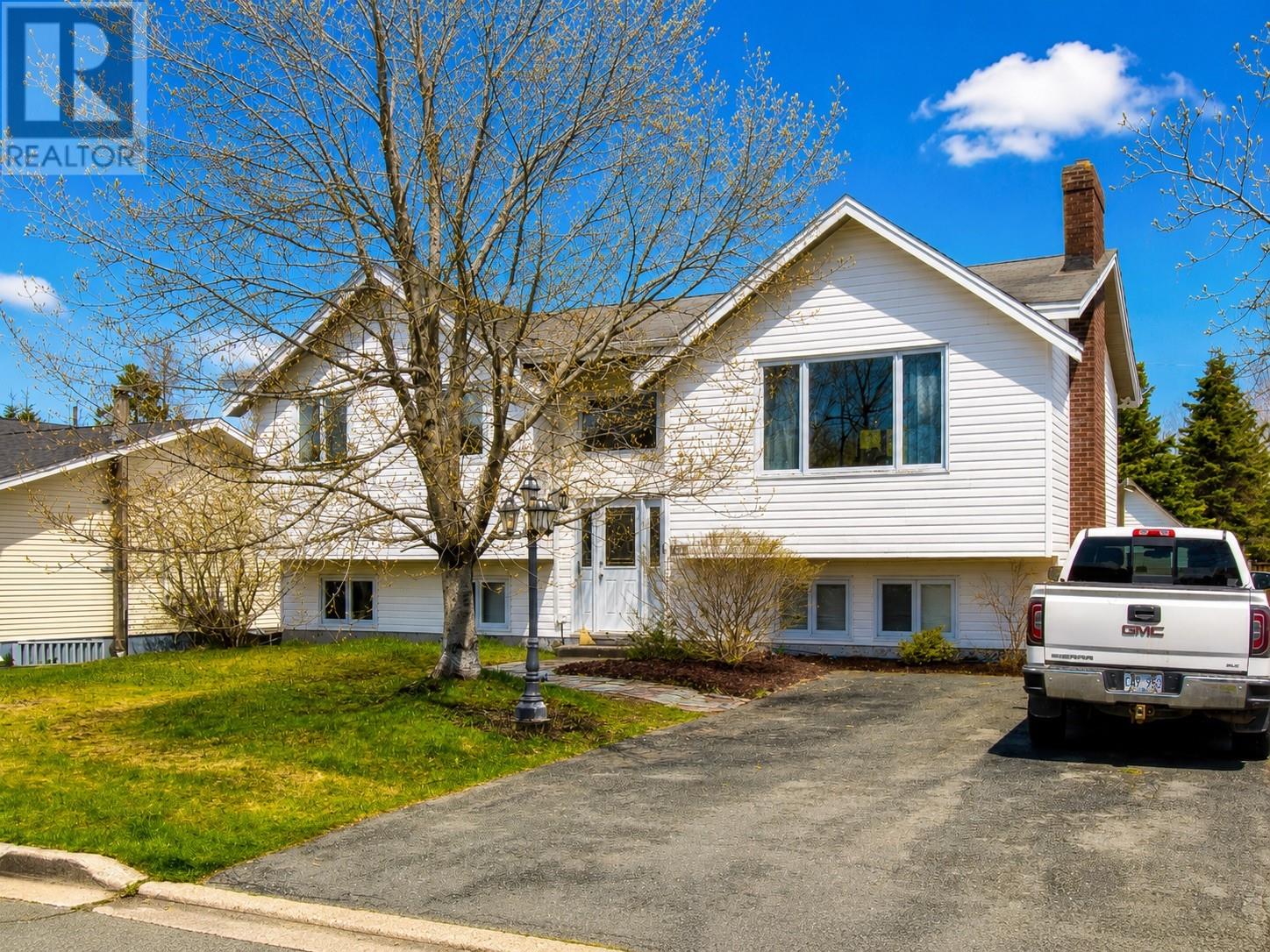 12 Portsmouth Close
