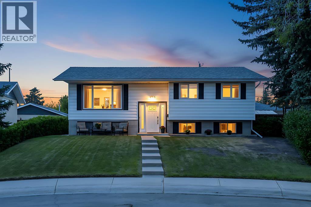House for Sale in 335 Huntbourne Hill NE|Calgary, Alberta T2K3Y2