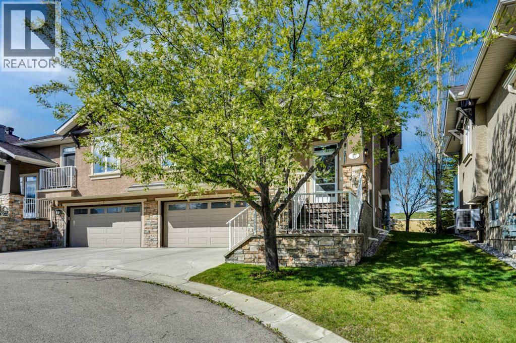 Duplex for Sale in 6 Discovery Woods Villas SW|Calgary, Alberta T3H5A6 2