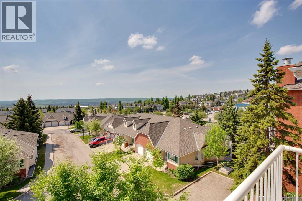 Apartment for Sale in 2301, 2000 Sienna Park Green SW|Calgary, Alberta T3H3N7