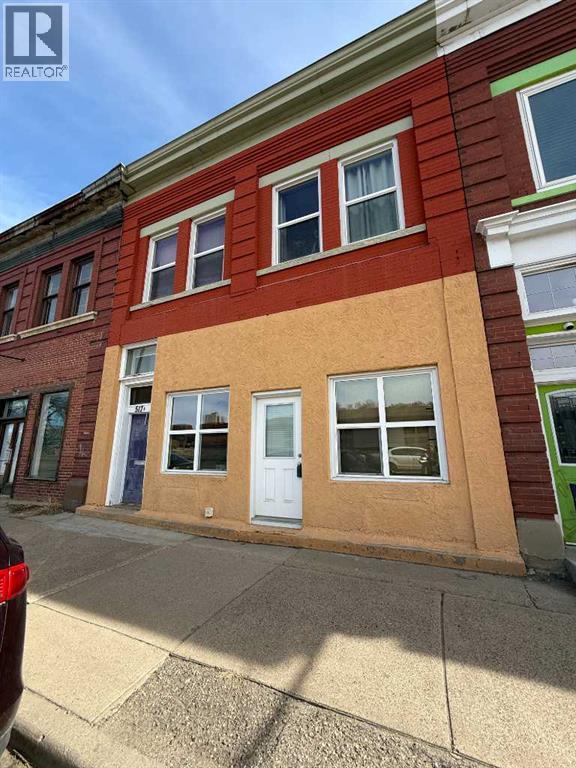 517A North Railway Street SE, Medicine Hat, Alberta T1A2Z5