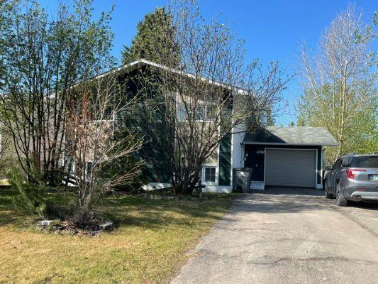 127 SAUGER Crescent