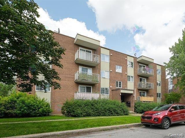 1240 Rue Conefroy, #302, Longueuil (Le Vieux-Longueuil), Quebec J4K5B3