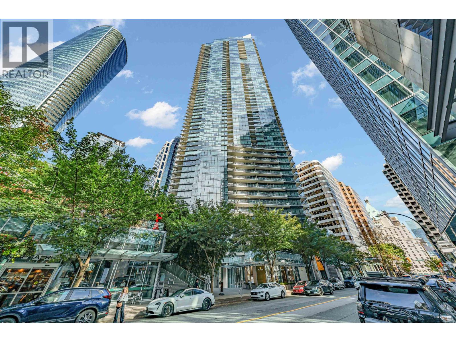2407 1111 ALBERNI STREET|Vancouver, British Columbia V6E4V2