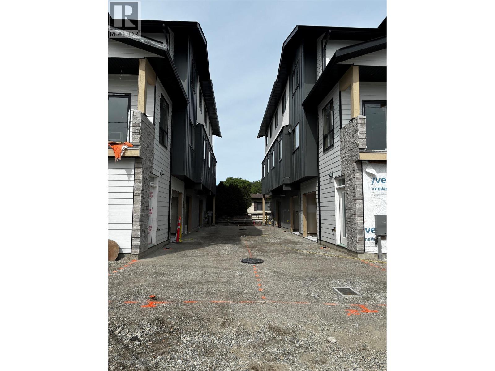Franklyn 980 Road Unit# 3