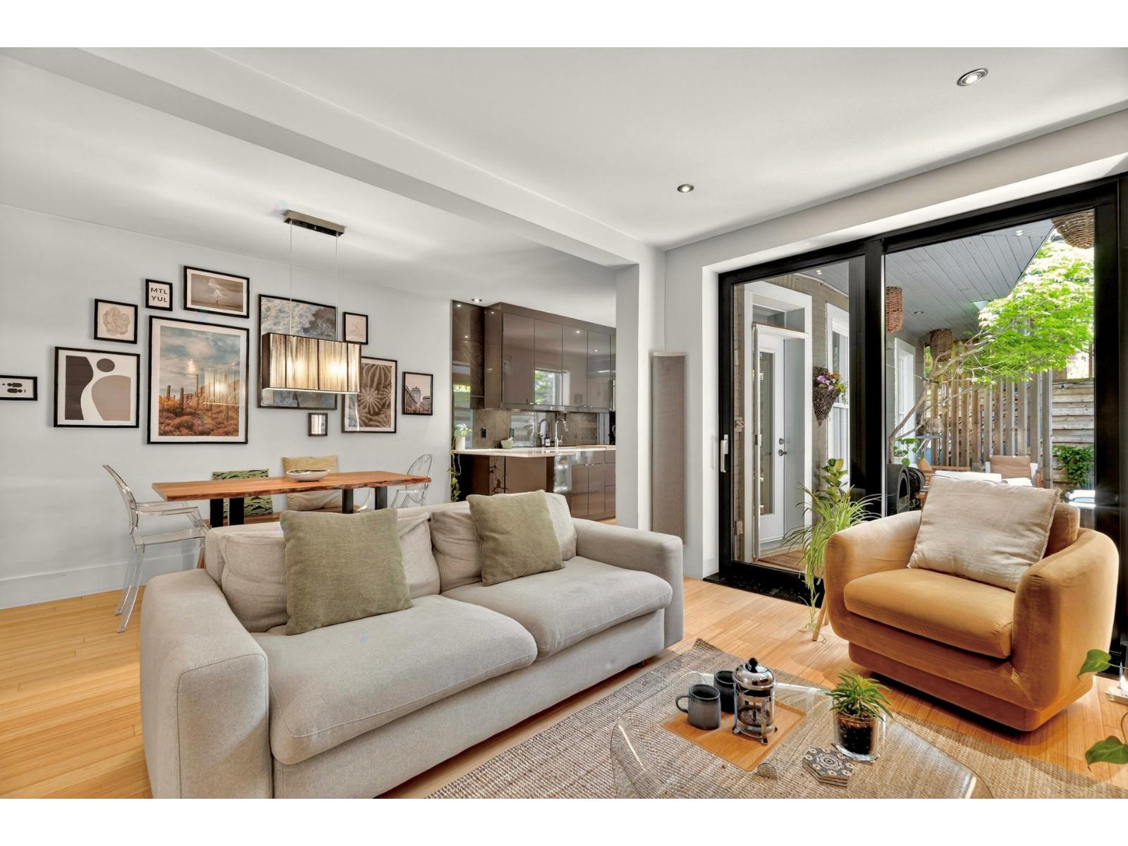 1608 Rue Panet