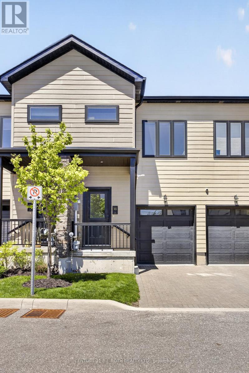 18 STONEHART LANE, Barrie (East Bayfield), Ontario L4M7E8