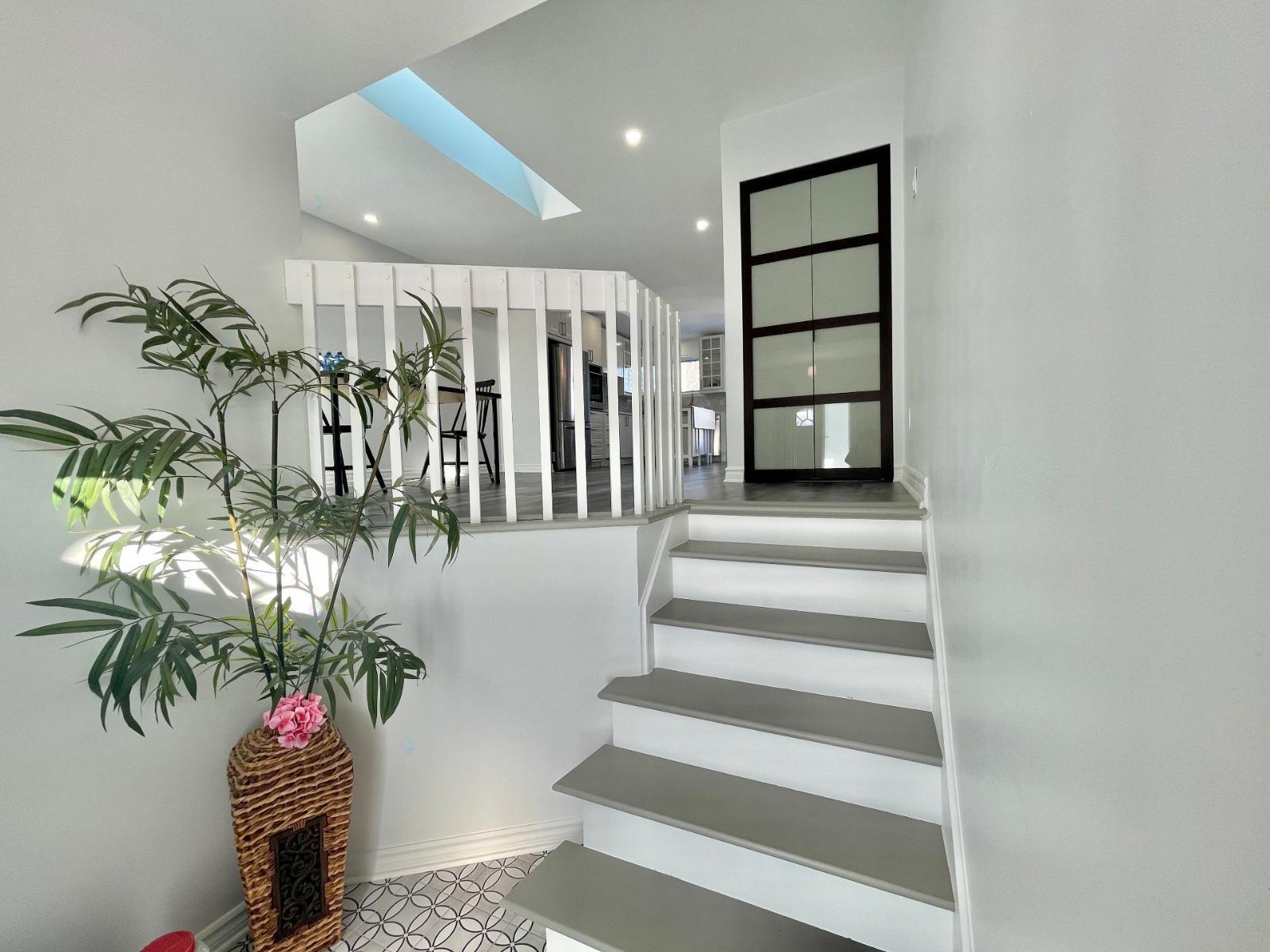 5660 Av. Bienville