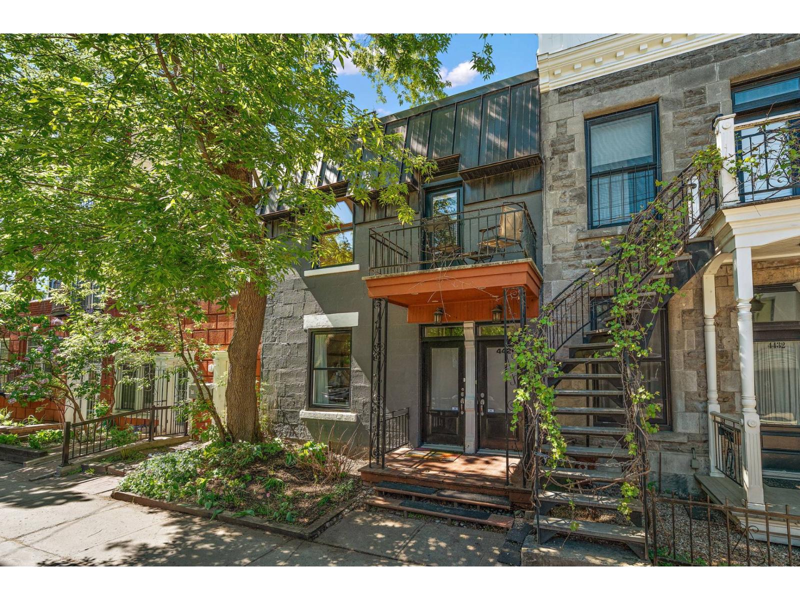 4426 Rue de Mentana