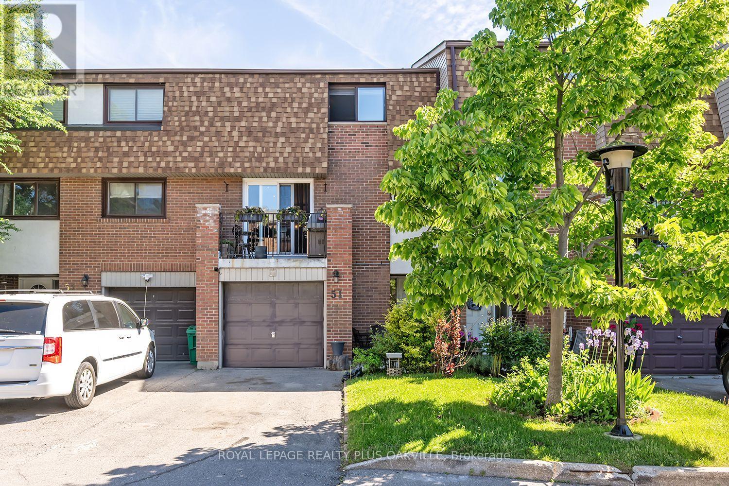 51 - 1051 CEDARGLEN GATE