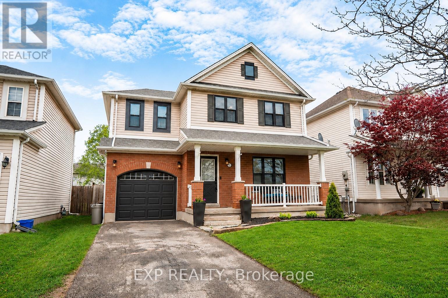 24 LOVELL CRESCENT