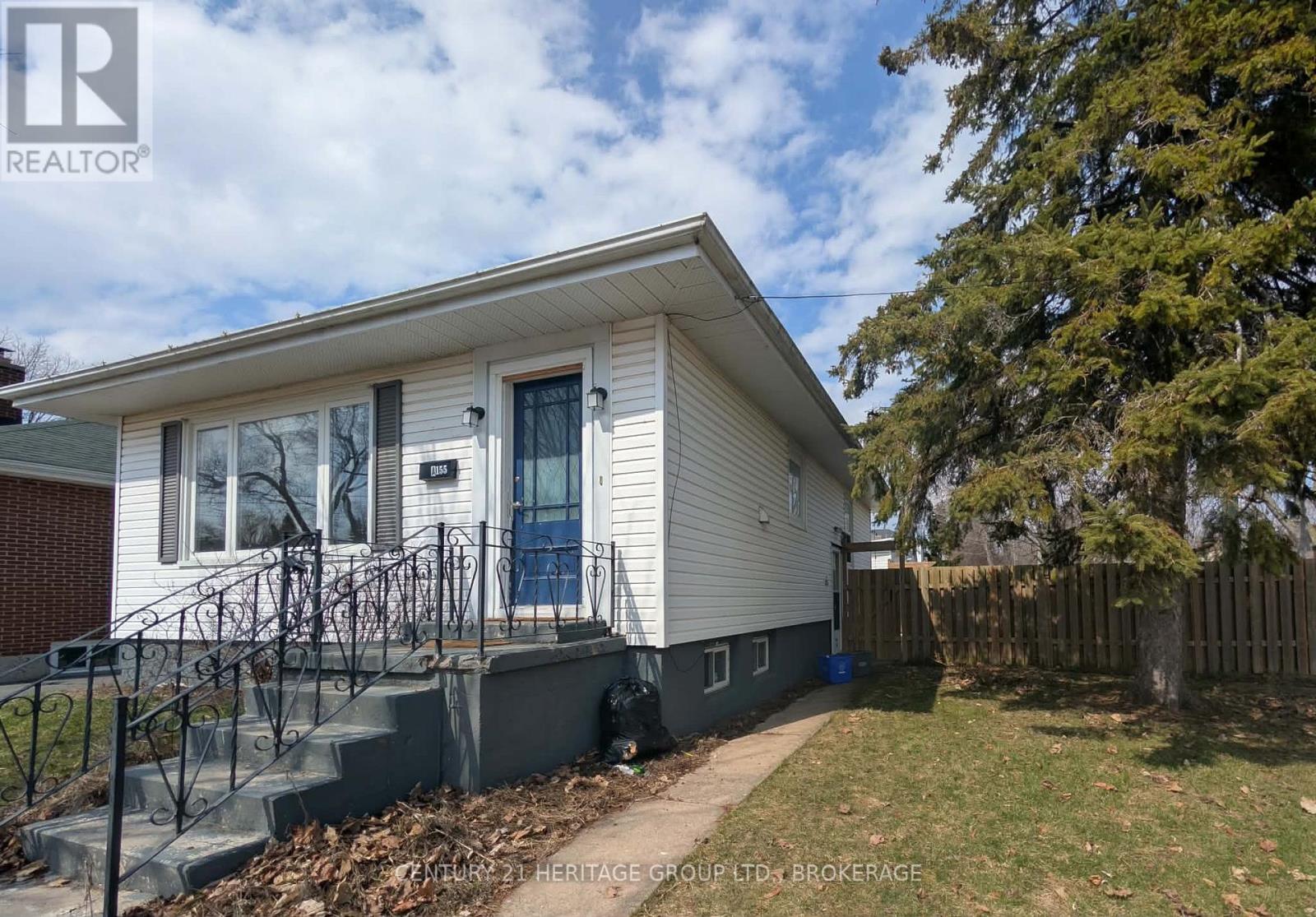 155 CARRUTHERS AVENUE